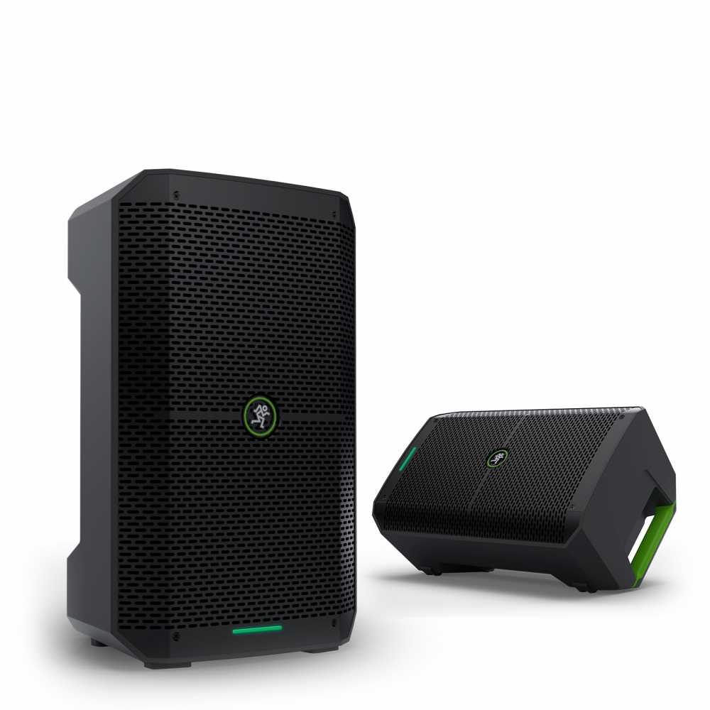 Mackie Thump GO 8" Portable Battery-Powered Loudspeaker+EM89D Microphone