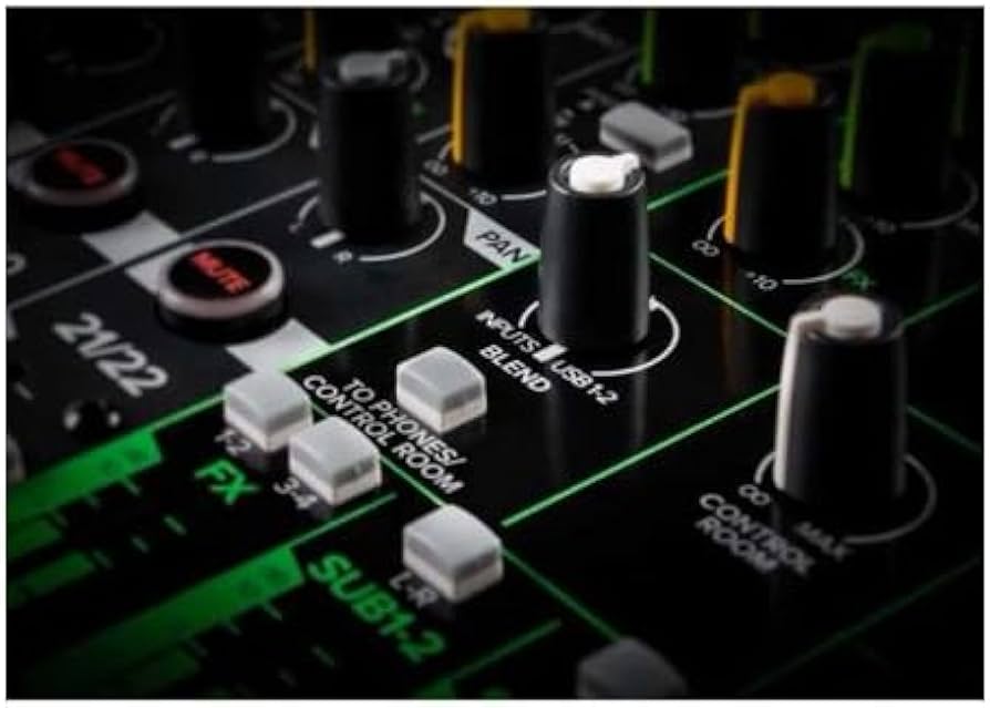 Mackie ProFX30v3 Series 30-Ch Pro Effects Mixer USB Onyx Mic Preamps and GigFX effects engine Unpowered