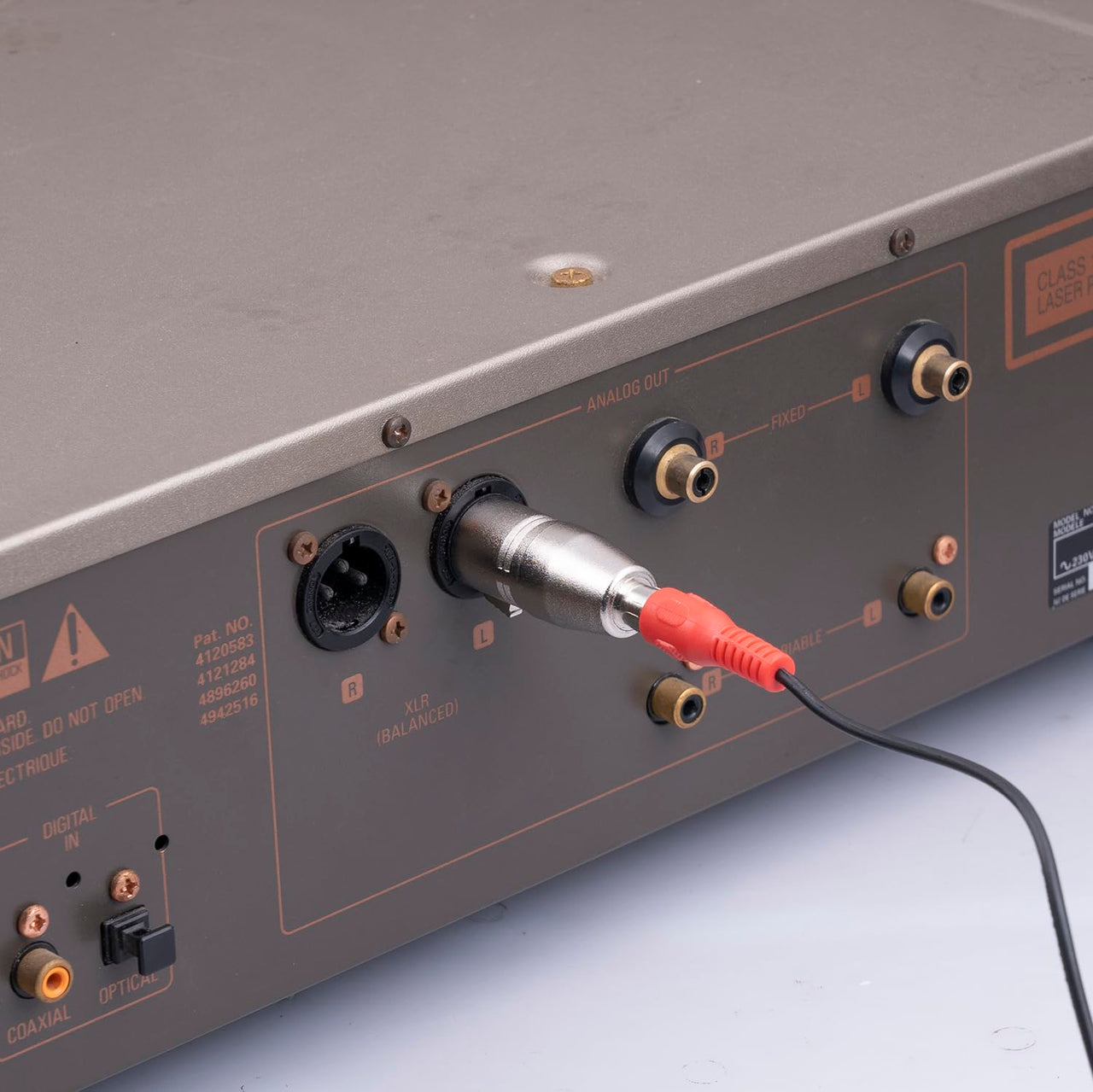 8 AT TRCAXLRF XLR Female to RCA Female Adapter Converter Gender Audio Coupler