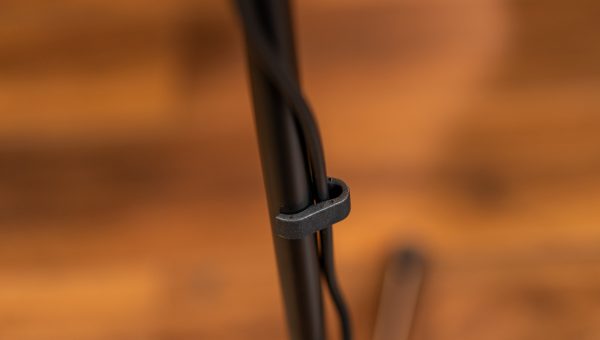 Peavey PV® MSP1 Microphone XLR/Mic Stand Pkg Complete Microphone with Stand Kit - XLR Cable