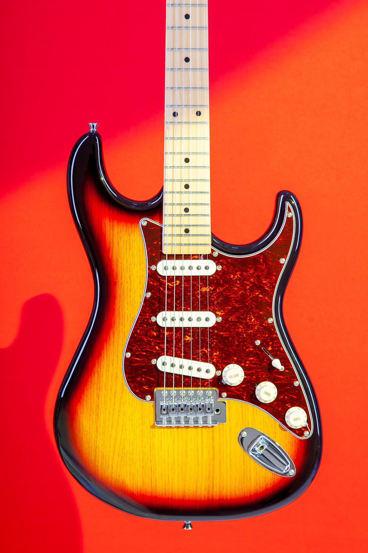 Tagima TG 530-SB-LF/TT Electric Guitar Sunburst