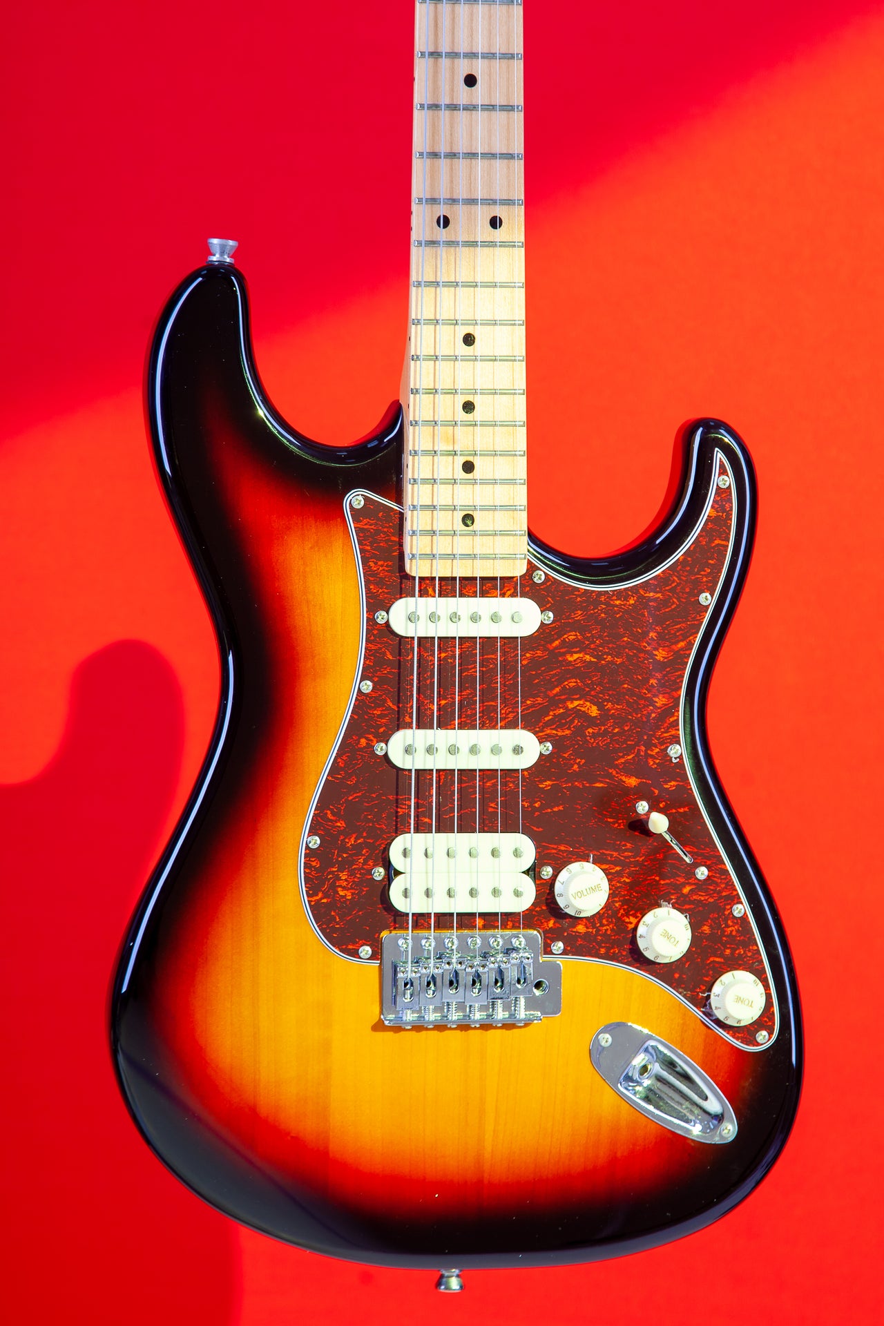 Tagima TG 540 SB-LF/TT Electric Guitar (Sunburst)