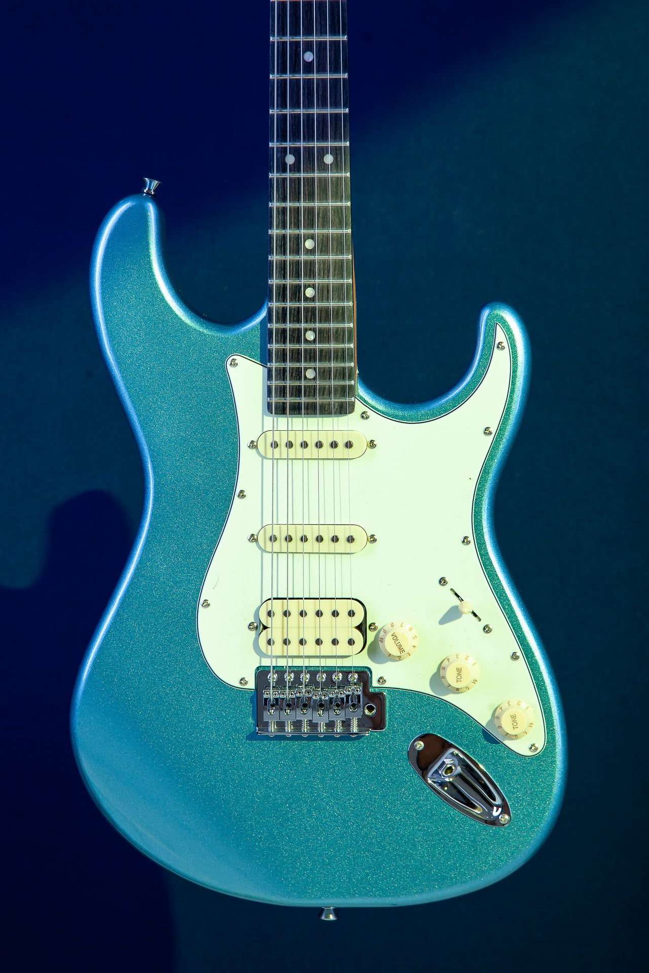 Tagima TG 540 LPB-DF/MG Electric Guitar - Lake Placid Blue