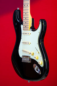 Thumbnail for Tagima T 635 CLASSIC-BK-LF/MG Electric Guitar - Black