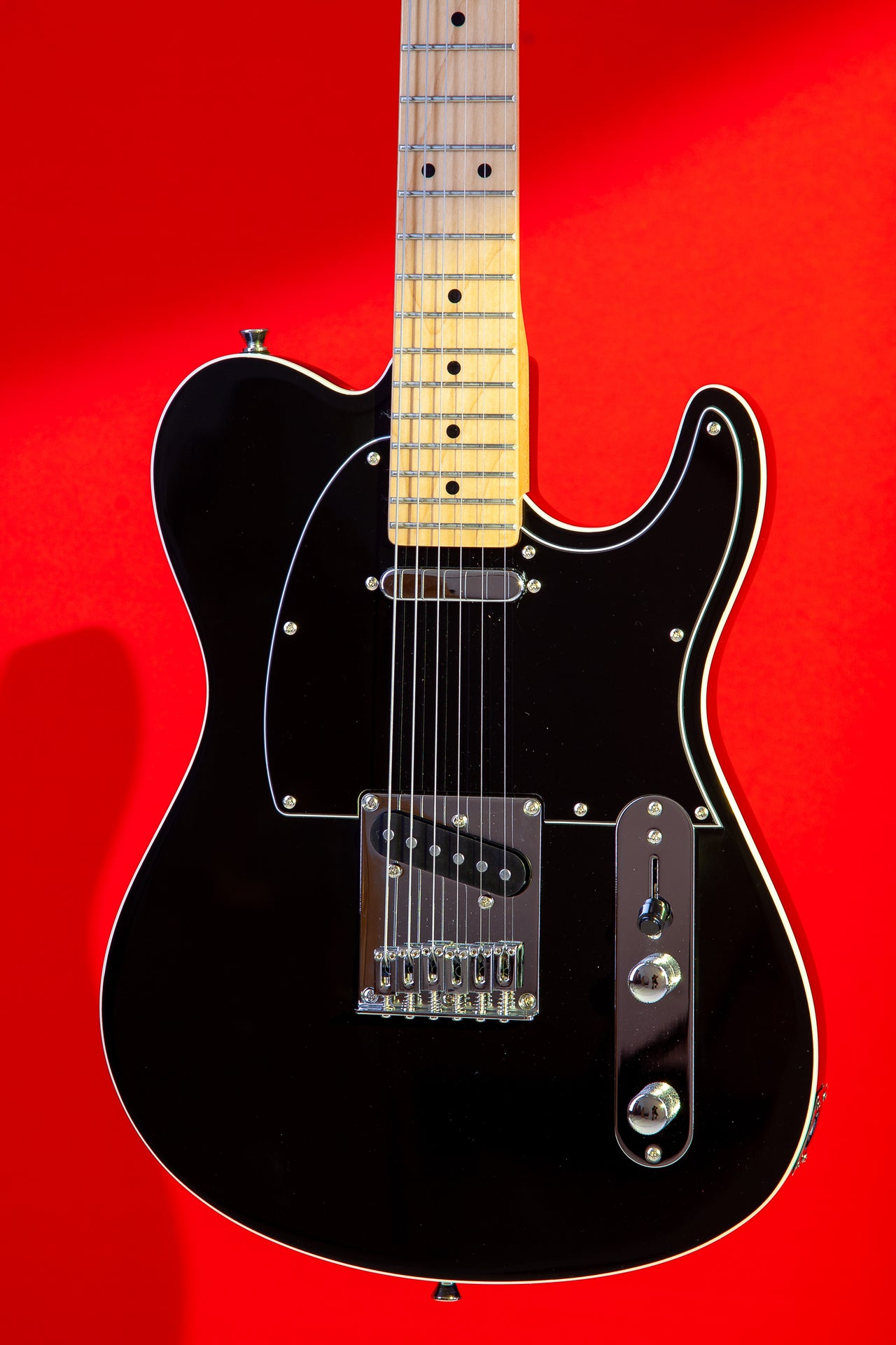 Tagima T 550 BK-LF/BK Electric Guitar - Black