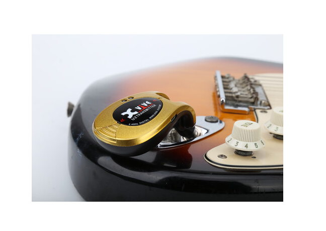 Xvive Audio U2 Digital Wireless System 2.4 GHz for Guitars - Gold