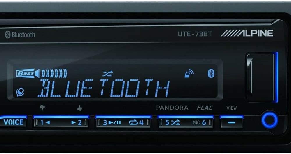 Alpine UTE-73B Single DIN Car Digital Media Stereo For 1995-2005 GM Vehicles & KIT10 Installation AMP Kit