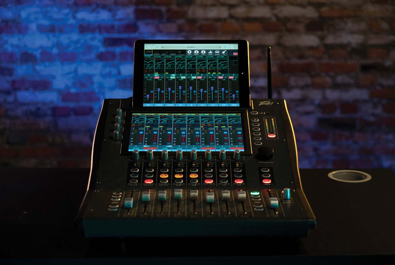 Peavey Aureus 28 Channel Digital Audio Mixer