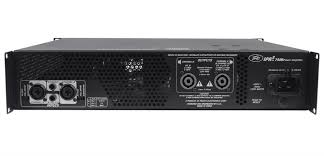 Peavey IPR2 7500 2-channel 7500W Lightweight Power Amplifier Bundle