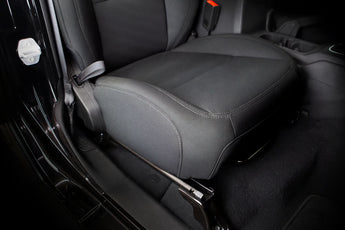  Alpine PSS-23WRA2 audio system kit components including speaker, amplifier, wires, and accessories for Jeep Wrangler and Gladiator.