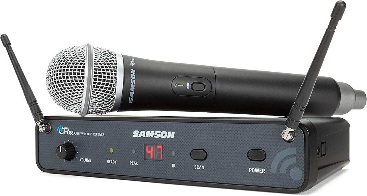 Samson SWC88XHQ7-D Wireless Handheld Microphone System with Q7 Mic Capsule